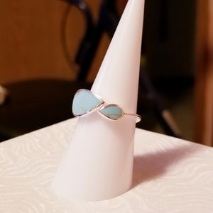 Signed Sterling Silver Turquoise Leaf Ring